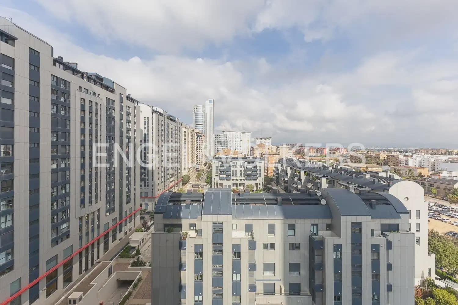 3 soveværelse Lejlighed til salg i Valencia by med swimmingpool garage - € 680.000 (Ref: 10170427)