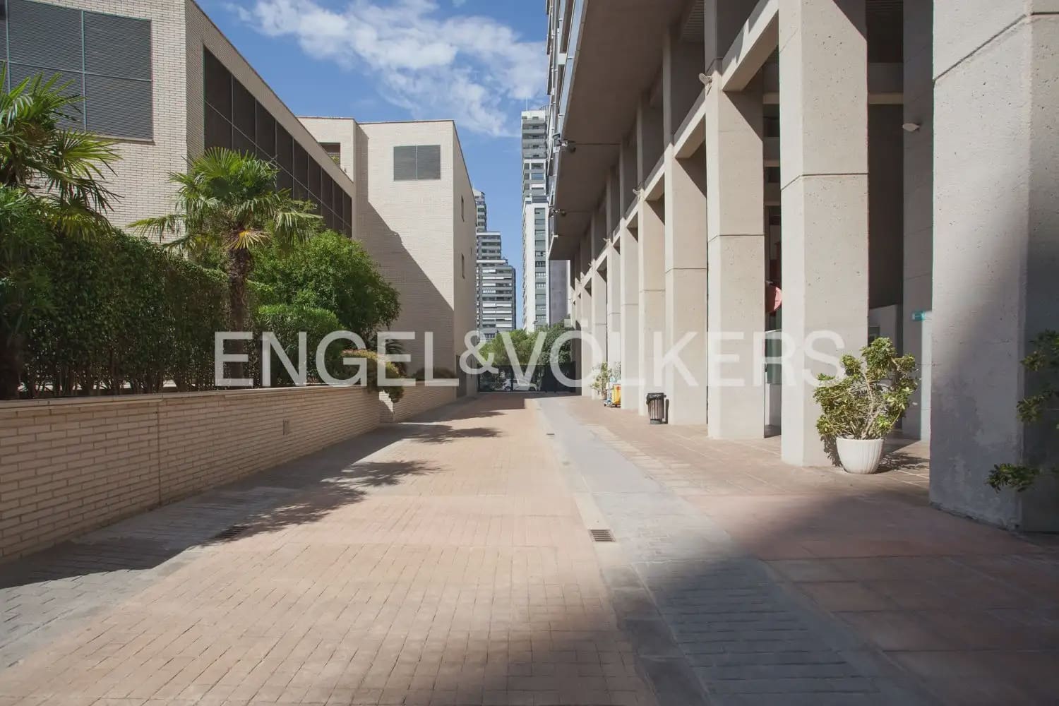 3 soveværelse Lejlighed til salg i Valencia by med swimmingpool garage - € 680.000 (Ref: 10170427)
