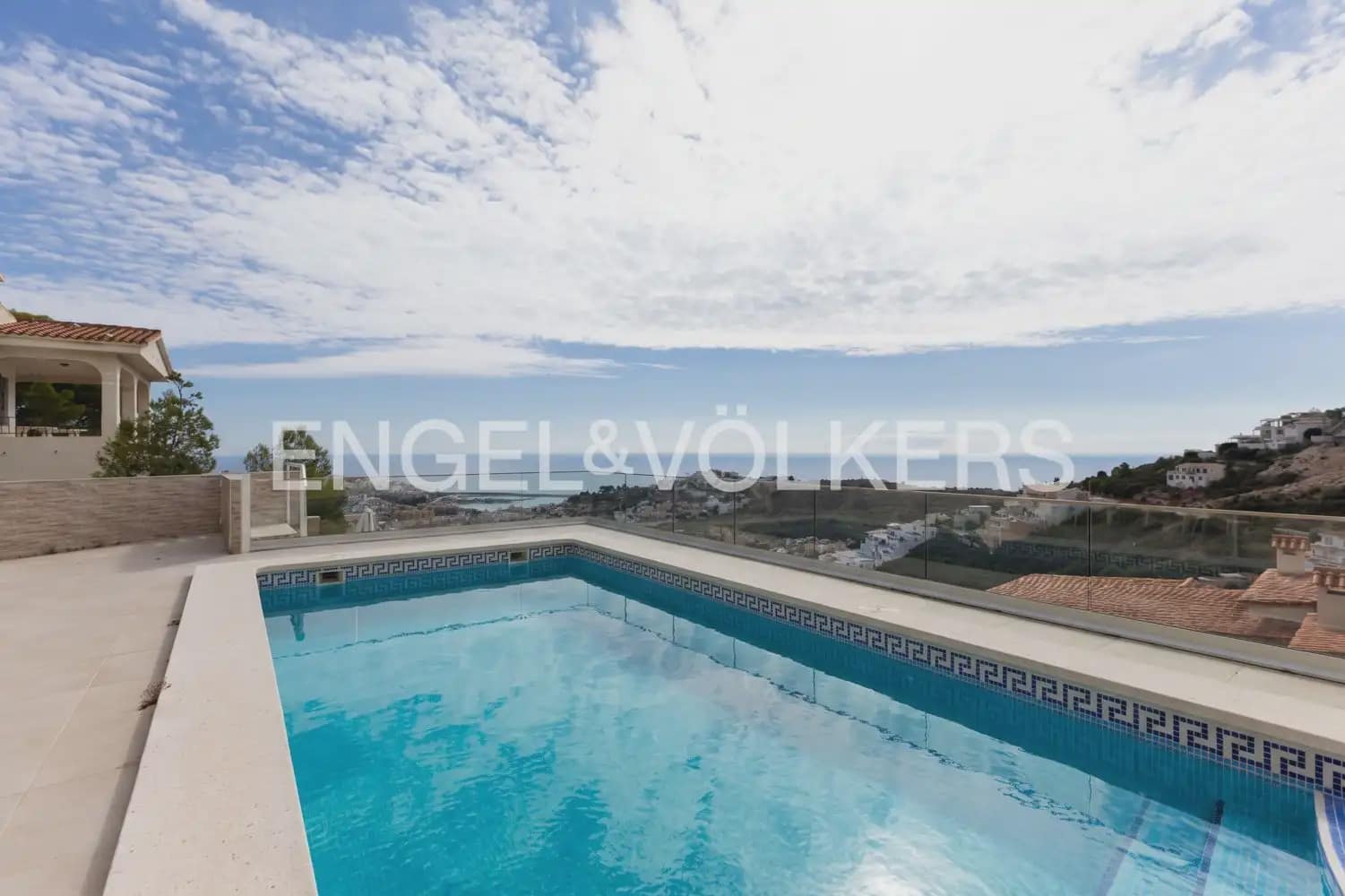 4 bedroom Villa for sale in Peniscola with pool - € 495,000 (Ref: 10170430)