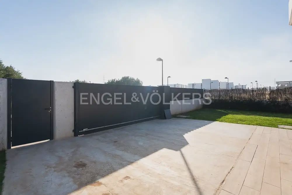 4 Zimmer Villa zu vermieten in Betera mit Pool Garage - 4.200 € (Ref: 10171946)