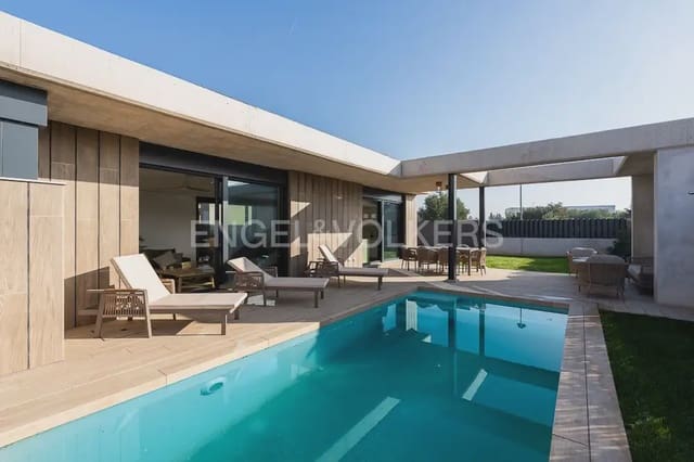 4 Zimmer Villa zu vermieten in Bétera mit Pool Garage - 4.200 € (Ref: 10171946)