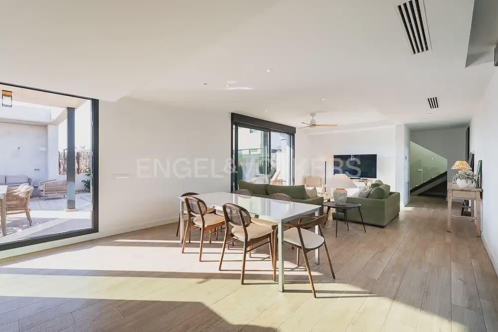 4 Zimmer Villa zu vermieten in Betera mit Pool Garage - 4.200 € (Ref: 10171946)