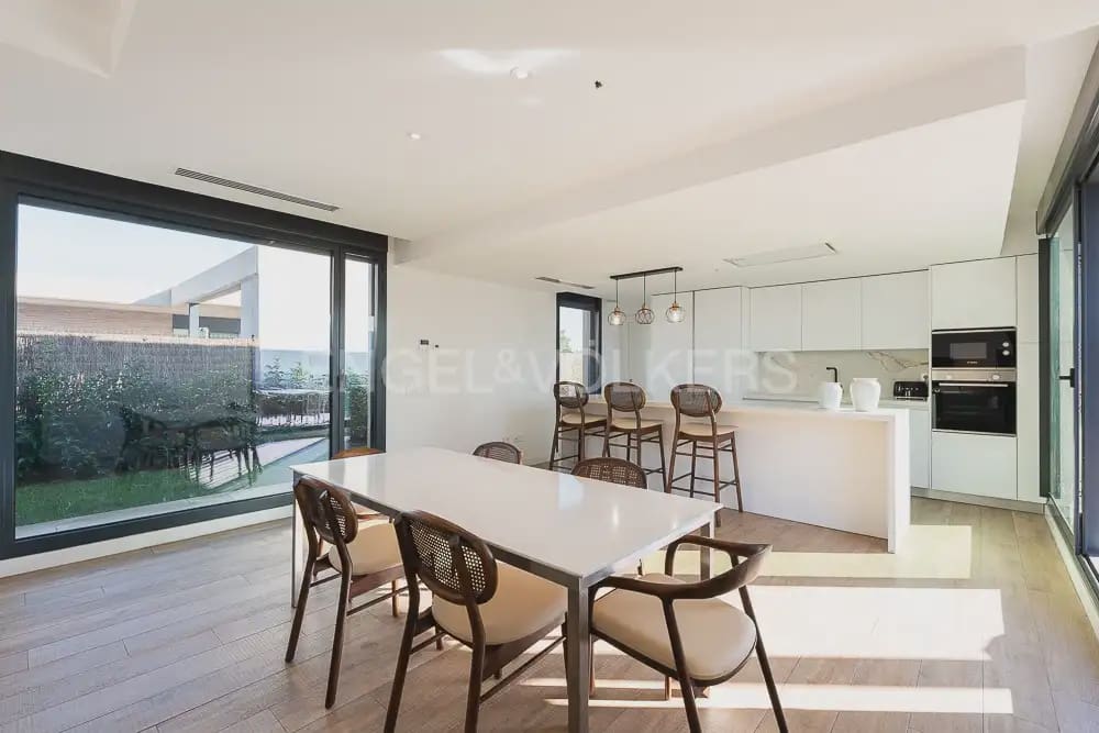 4 Zimmer Villa zu vermieten in Betera mit Pool Garage - 4.200 € (Ref: 10171946)