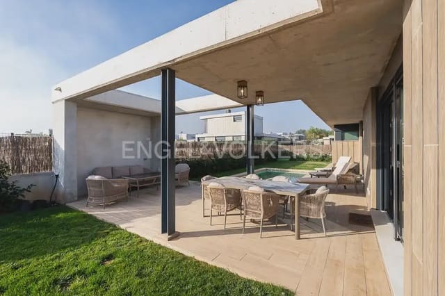4 Zimmer Villa zu vermieten in Bétera mit Pool Garage - 4.200 € (Ref: 10171946)