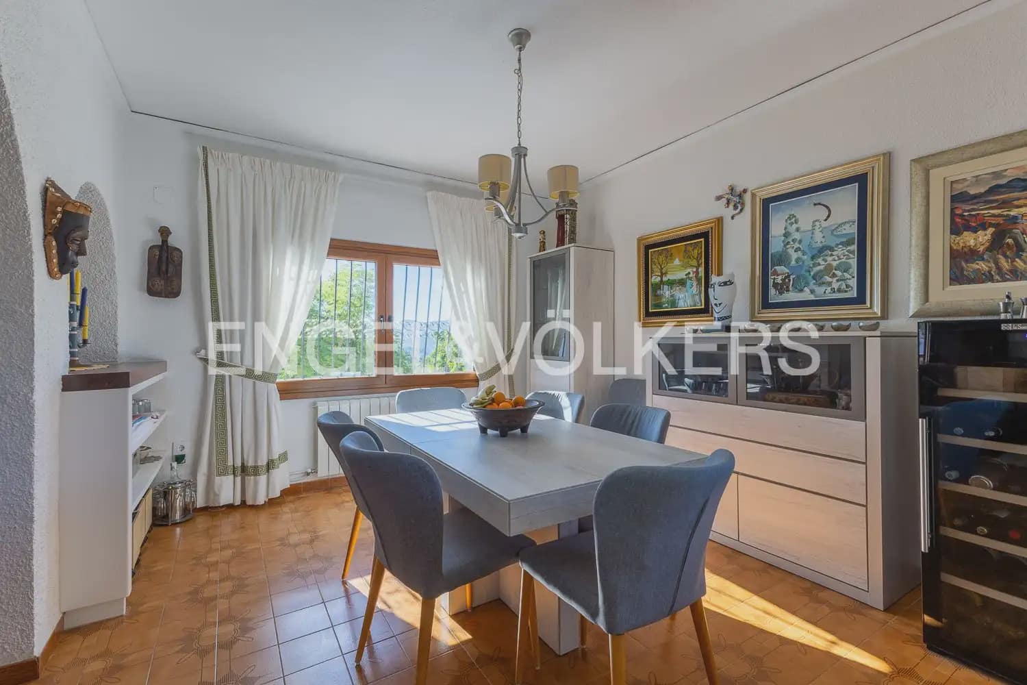 4 Zimmer Villa zu verkaufen in Oliva mit Pool Garage - 675.000 € (Ref: 10172163)