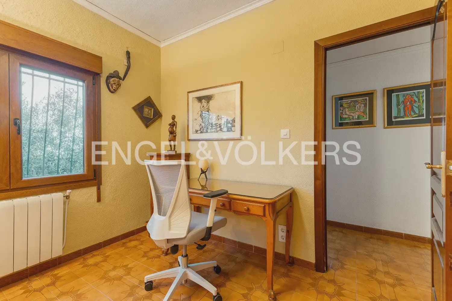 4 Zimmer Villa zu verkaufen in Oliva mit Pool Garage - 675.000 € (Ref: 10172163)