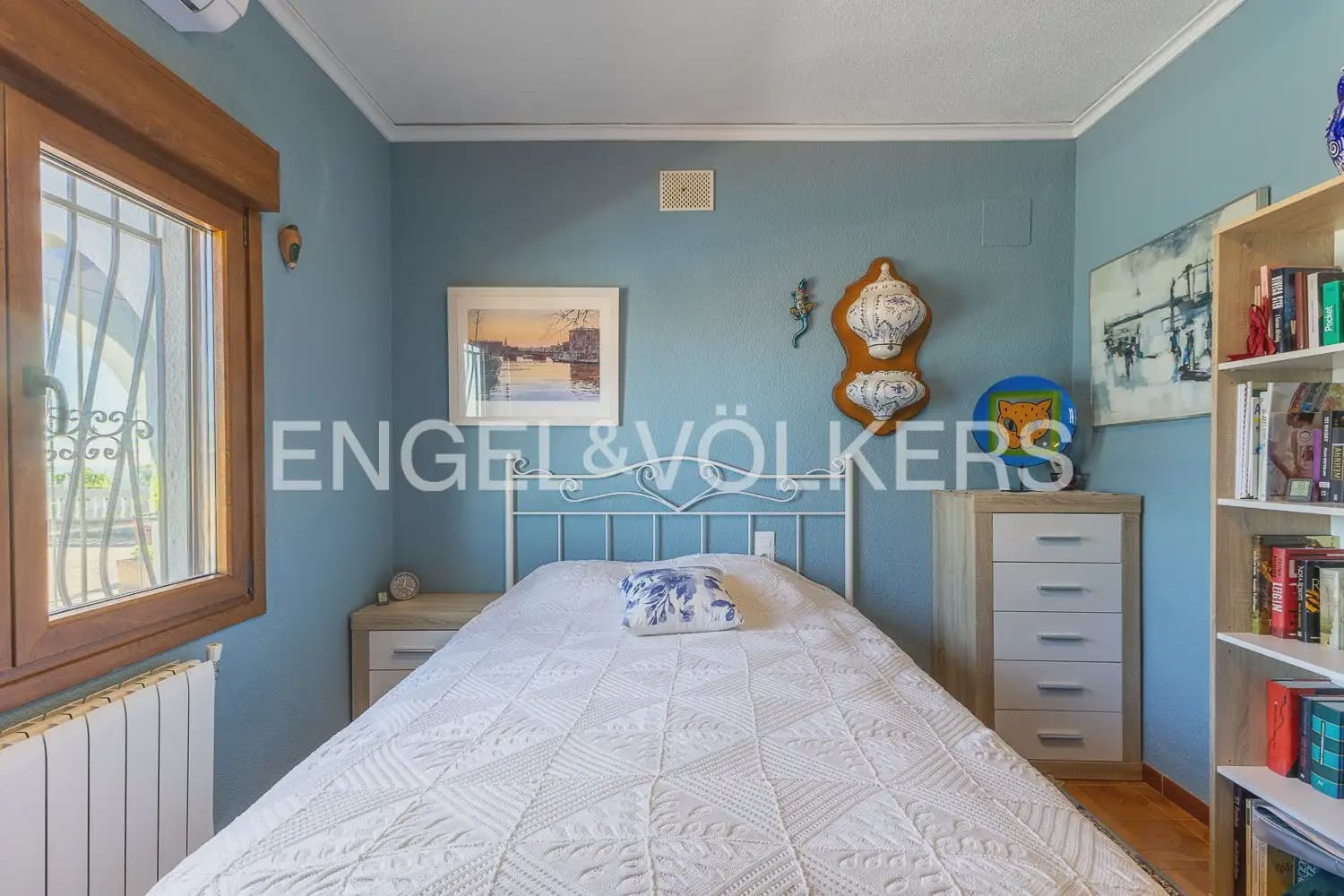 4 Zimmer Villa zu verkaufen in Oliva mit Pool Garage - 675.000 € (Ref: 10172163)
