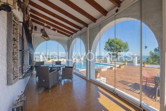 4 makuuhuone Huvila myytävänä paikassa Oliva Pueblo, Oliva - 675 000 € (Ref: 10172163)