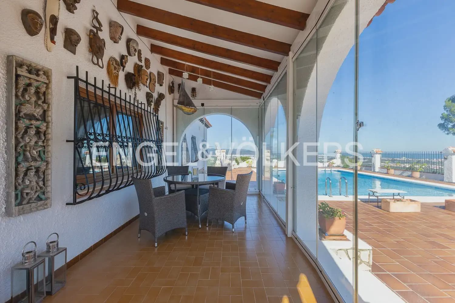 4 Zimmer Villa zu verkaufen in Oliva mit Pool Garage - 675.000 € (Ref: 10172163)