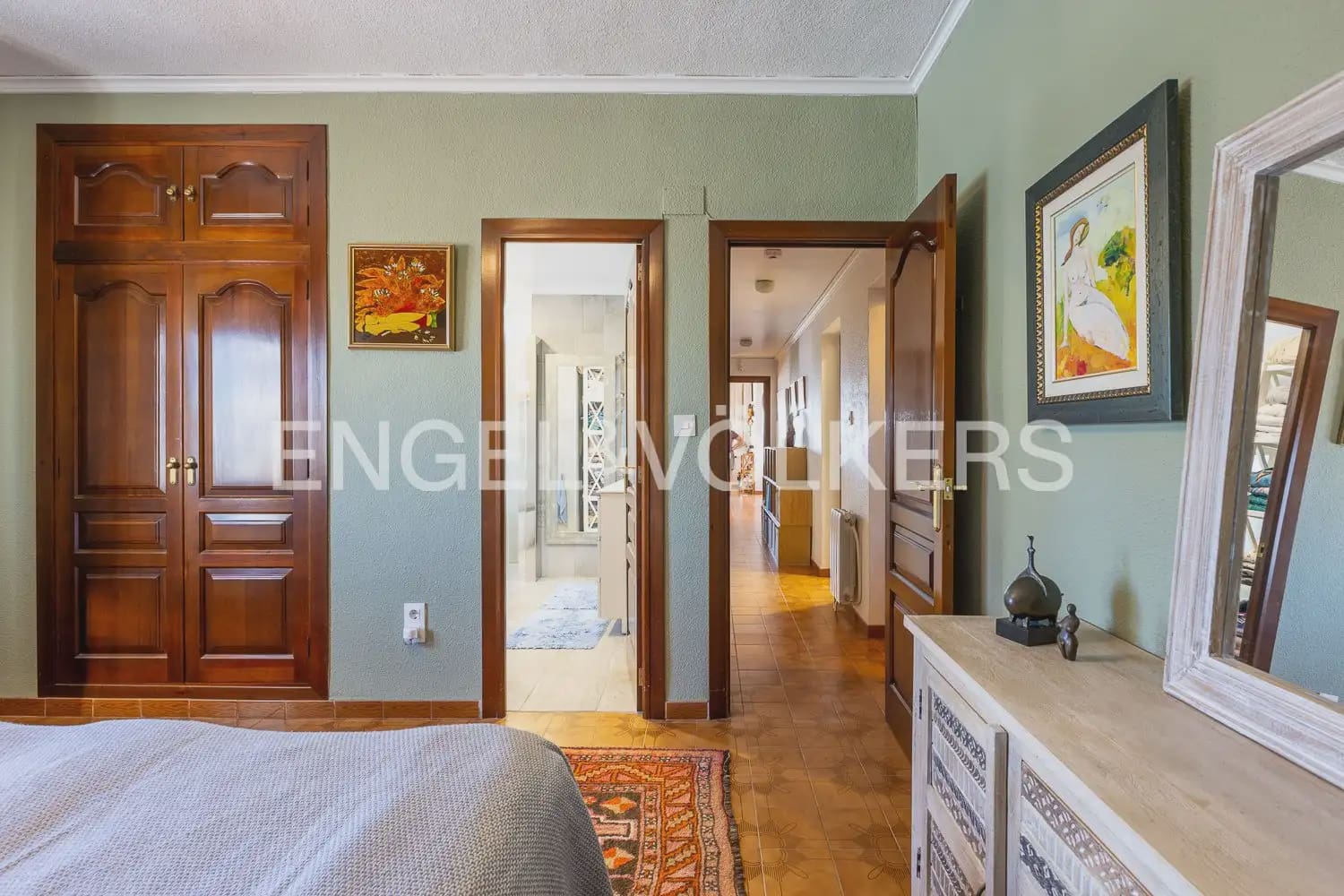 4 Zimmer Villa zu verkaufen in Oliva mit Pool Garage - 675.000 € (Ref: 10172163)