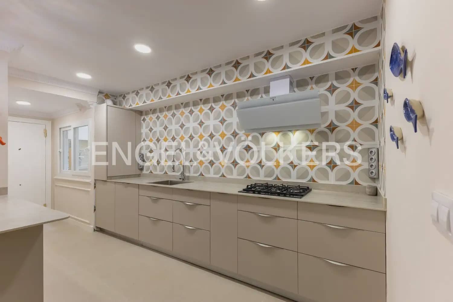 4 sovrum Lägenhet att hyra i Valencia stad med garage - 3 400 € (Ref: 10172471)