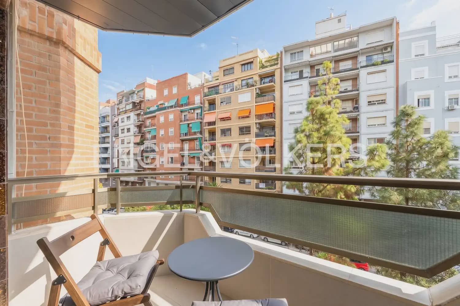 4 sovrum Lägenhet att hyra i Valencia stad med garage - 3 400 € (Ref: 10172471)
