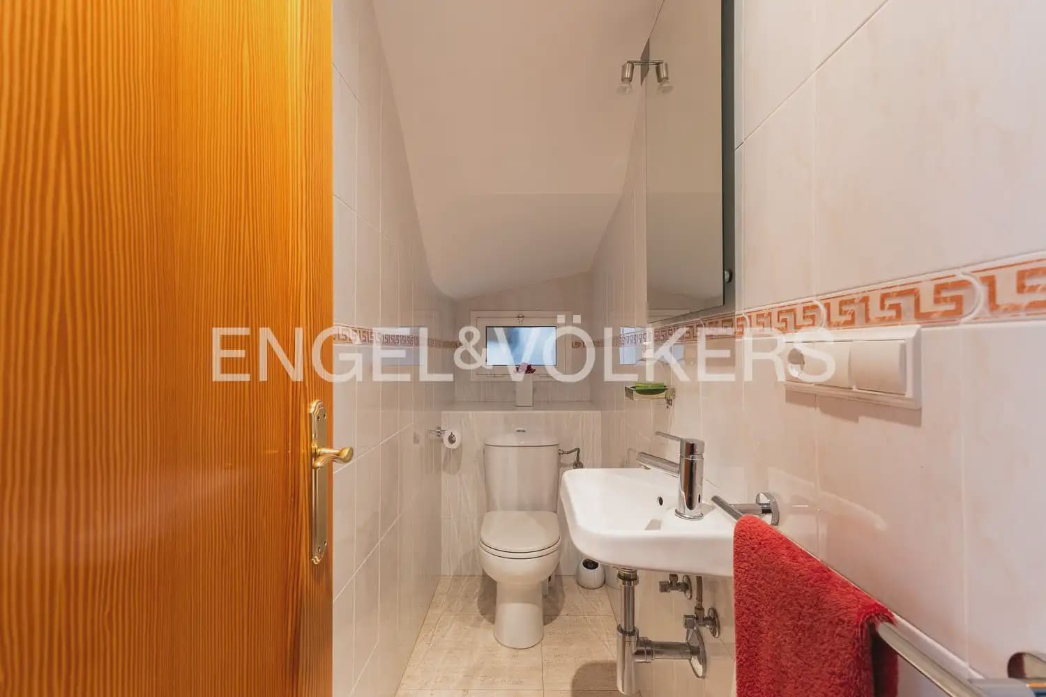 Chalet de 3 habitaciones en Riba-roja de Túria en venta con garaje - 525.000 € (Ref: 10172480)