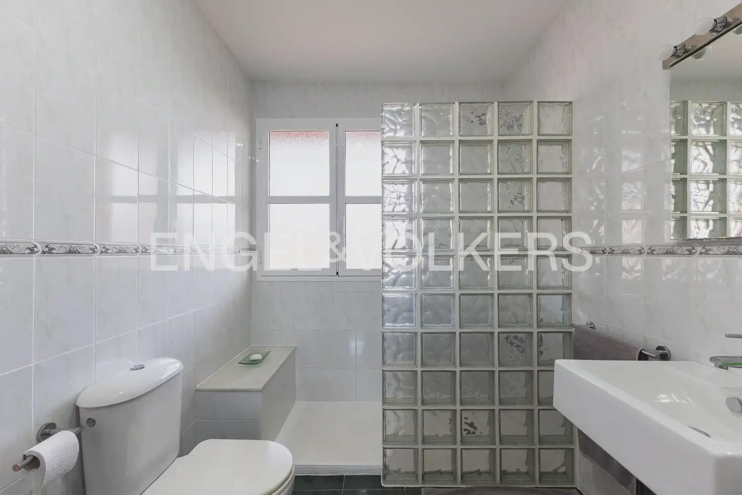 Chalet de 3 habitaciones en Riba-roja de Túria en venta con garaje - 525.000 € (Ref: 10172480)