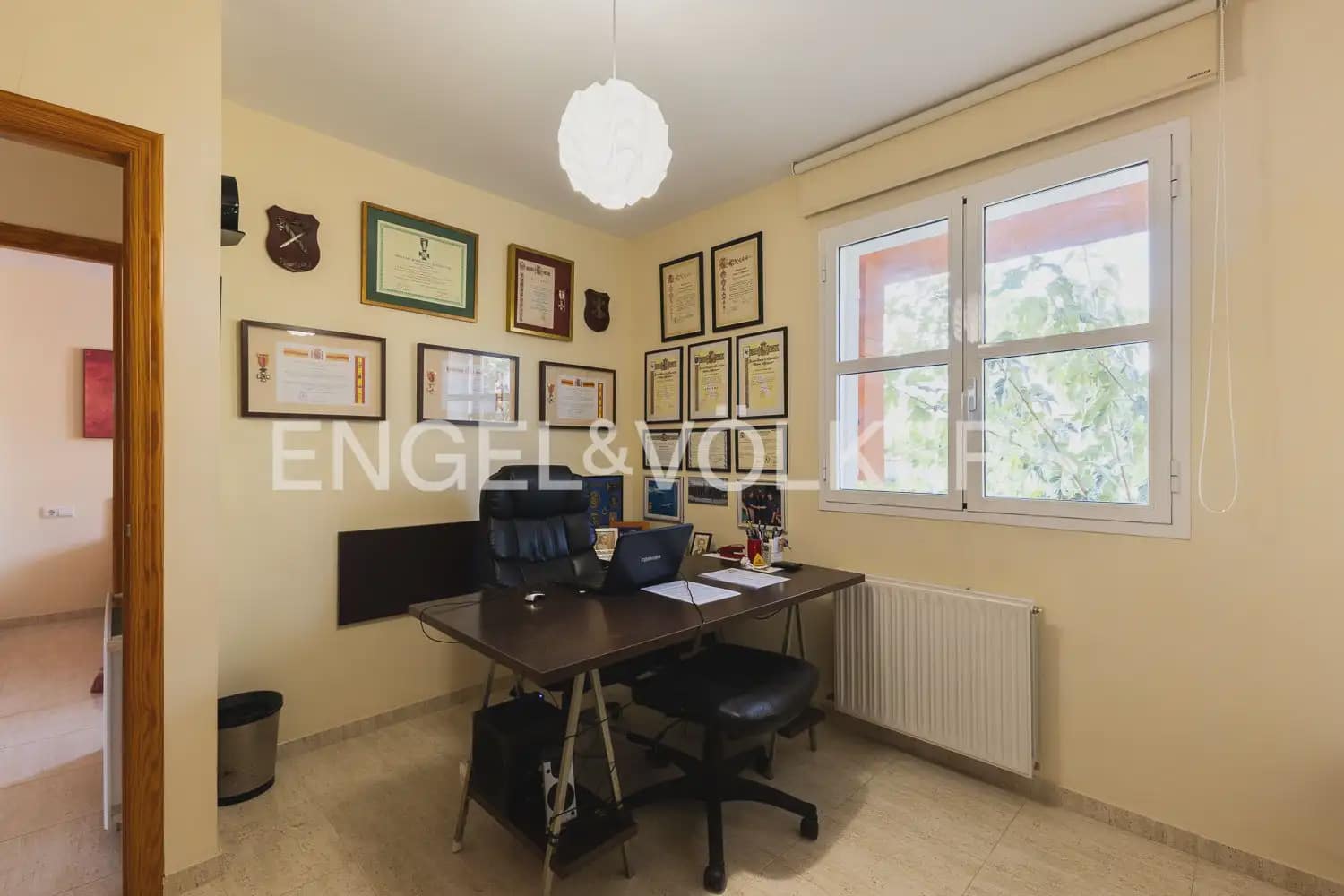 Chalet de 3 habitaciones en Riba-roja de Túria en venta con garaje - 525.000 € (Ref: 10172480)