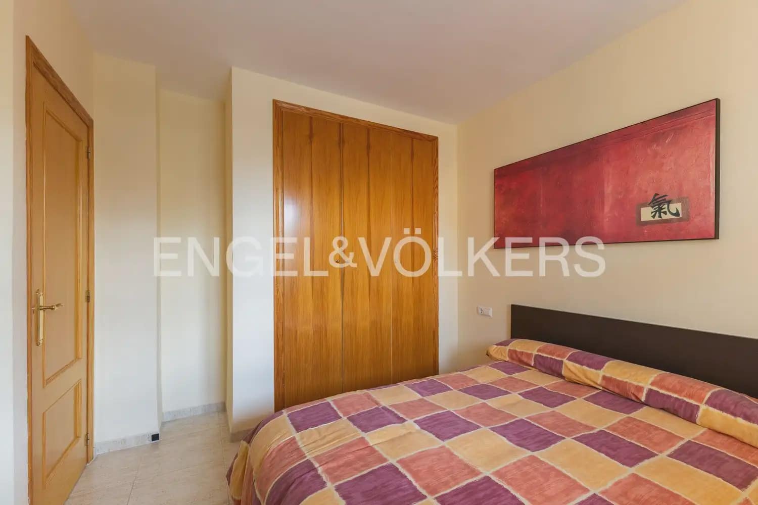 Chalet de 3 habitaciones en Riba-roja de Túria en venta con garaje - 525.000 € (Ref: 10172480)