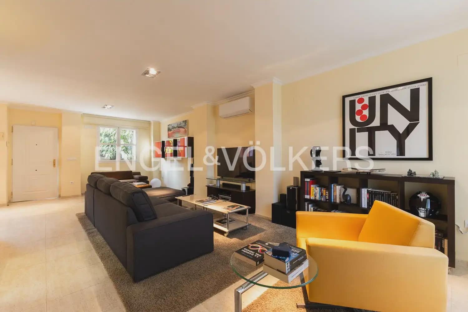 Chalet de 3 habitaciones en Riba-roja de Túria en venta con garaje - 525.000 € (Ref: 10172480)