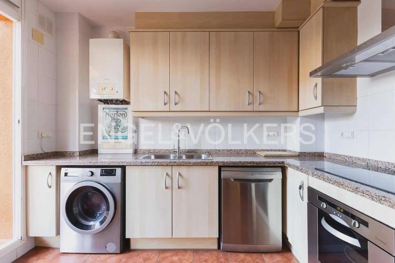 Chalet de 3 habitaciones en Riba-roja de Túria en venta con garaje - 525.000 € (Ref: 10172480)