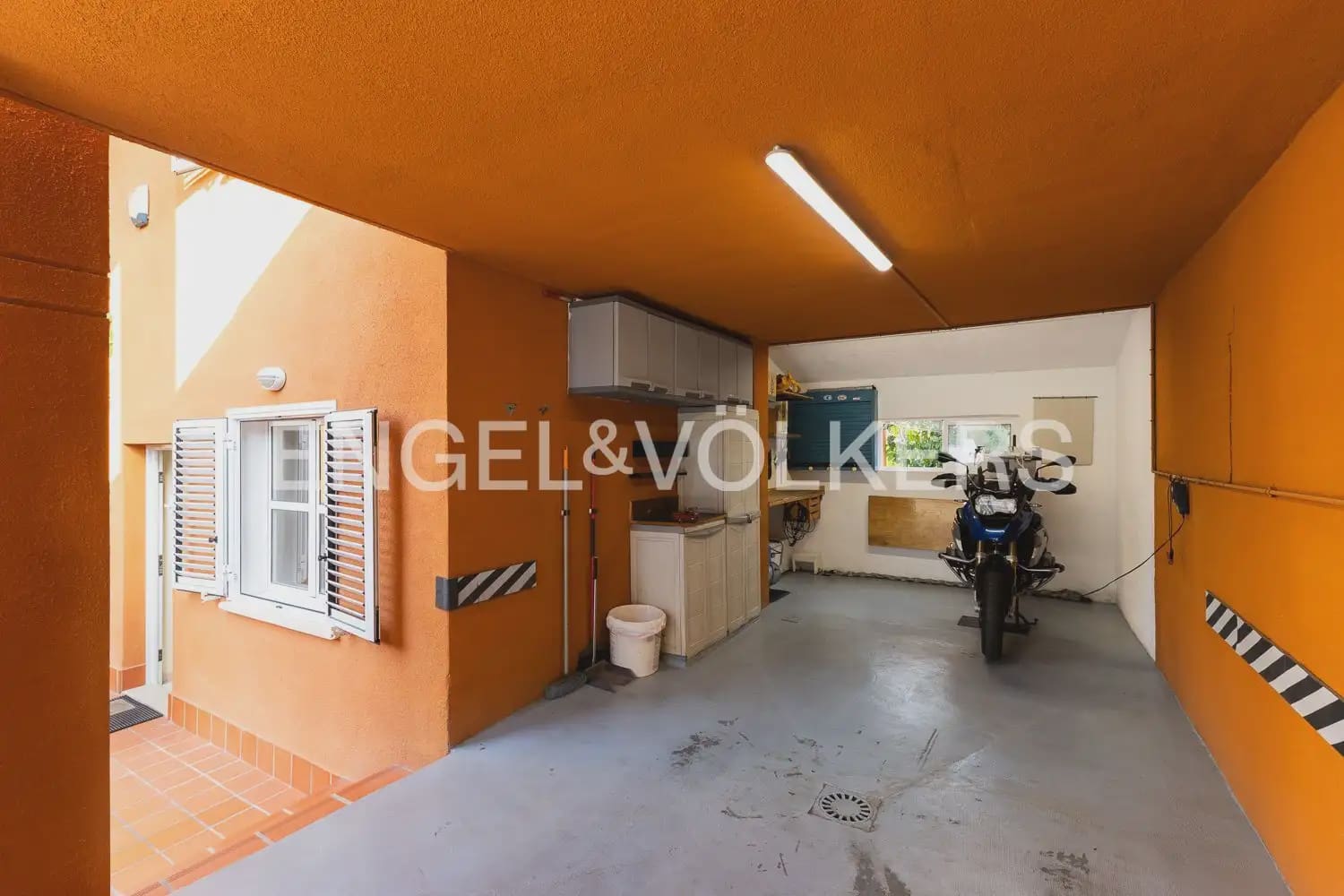 Chalet de 3 habitaciones en Riba-roja de Túria en venta con garaje - 525.000 € (Ref: 10172480)