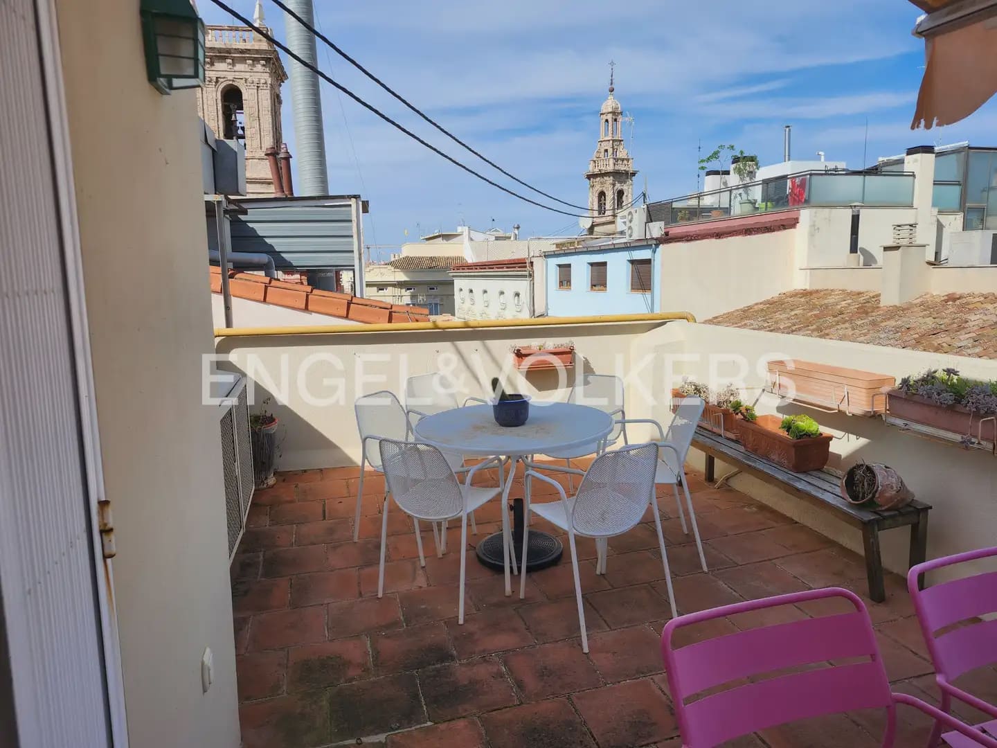1 sypialnia Penthouse do wynajęcia w Miasto Walencja - 2 000 € (Ref: 10172482)