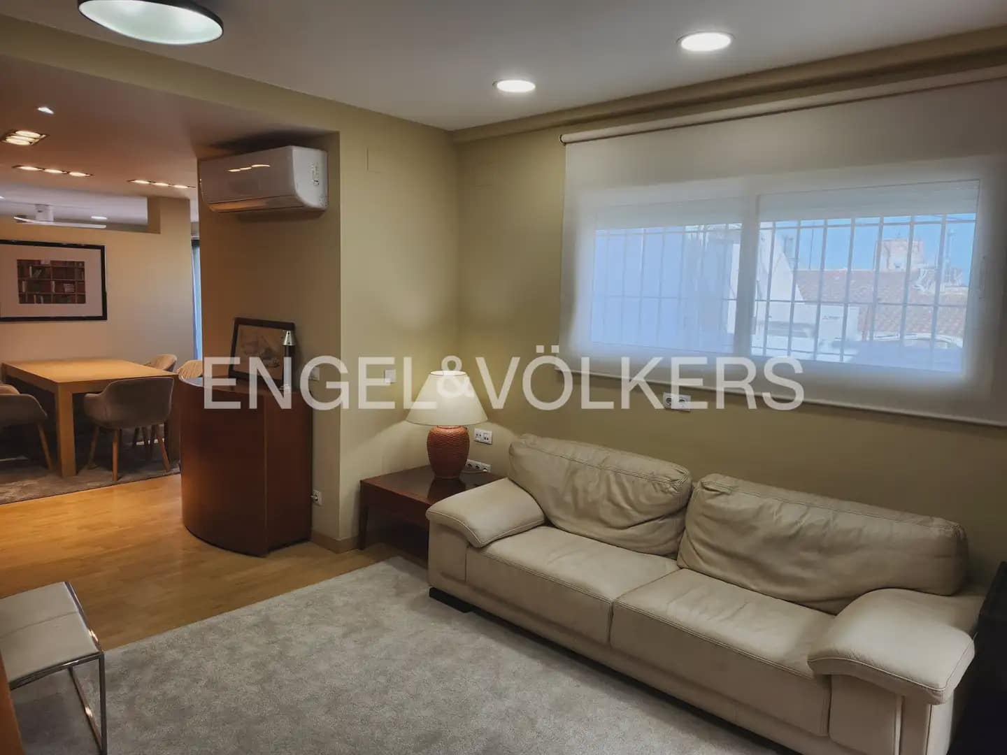 1 sypialnia Penthouse do wynajęcia w Miasto Walencja - 2 000 € (Ref: 10172482)
