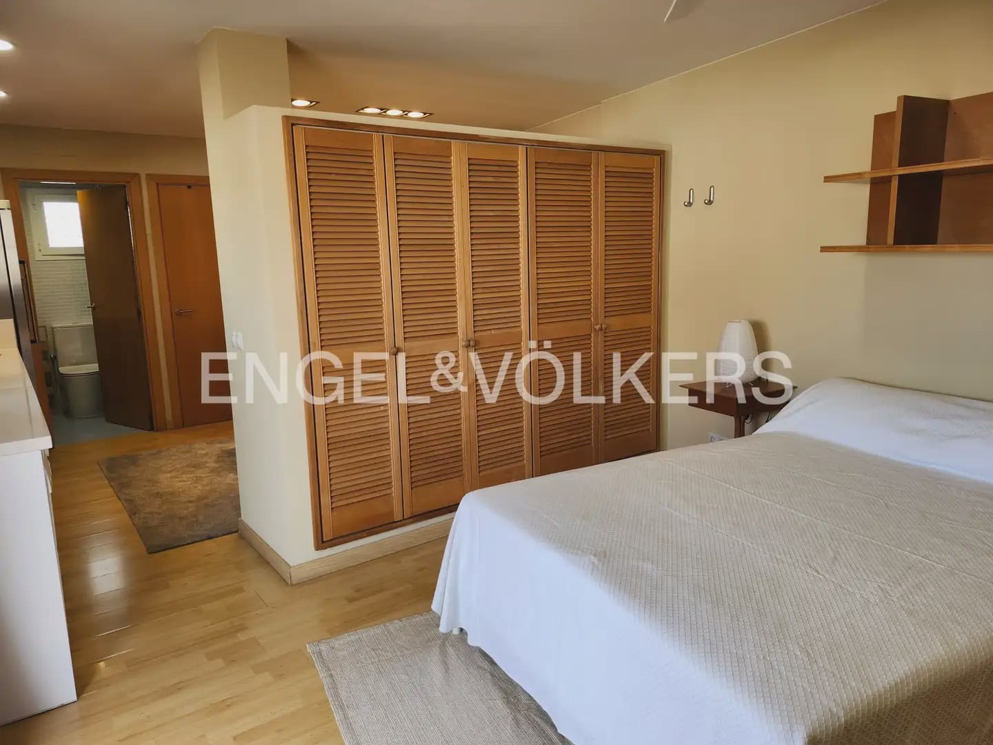 1 sypialnia Penthouse do wynajęcia w Miasto Walencja - 2 000 € (Ref: 10172482)
