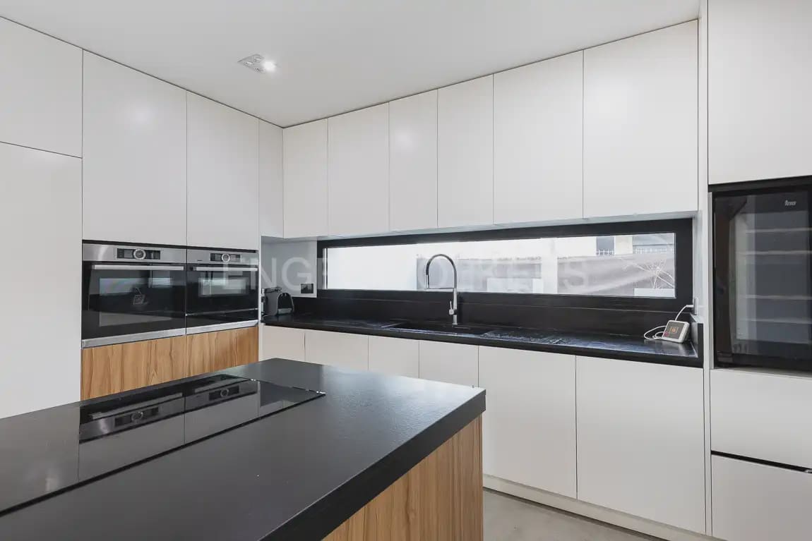 3 soveværelse Villa til leje i Albal med swimmingpool garage - € 3.600 (Ref: 10173001)