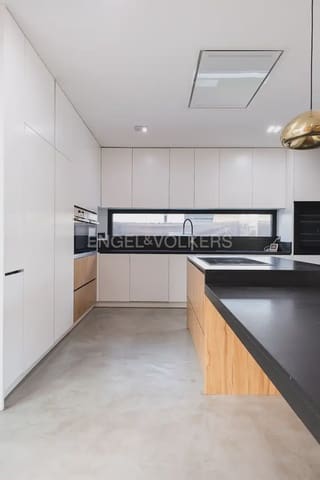 3 soveværelse Villa til leje i Albal med swimmingpool garage - € 3.600 (Ref: 10173001)