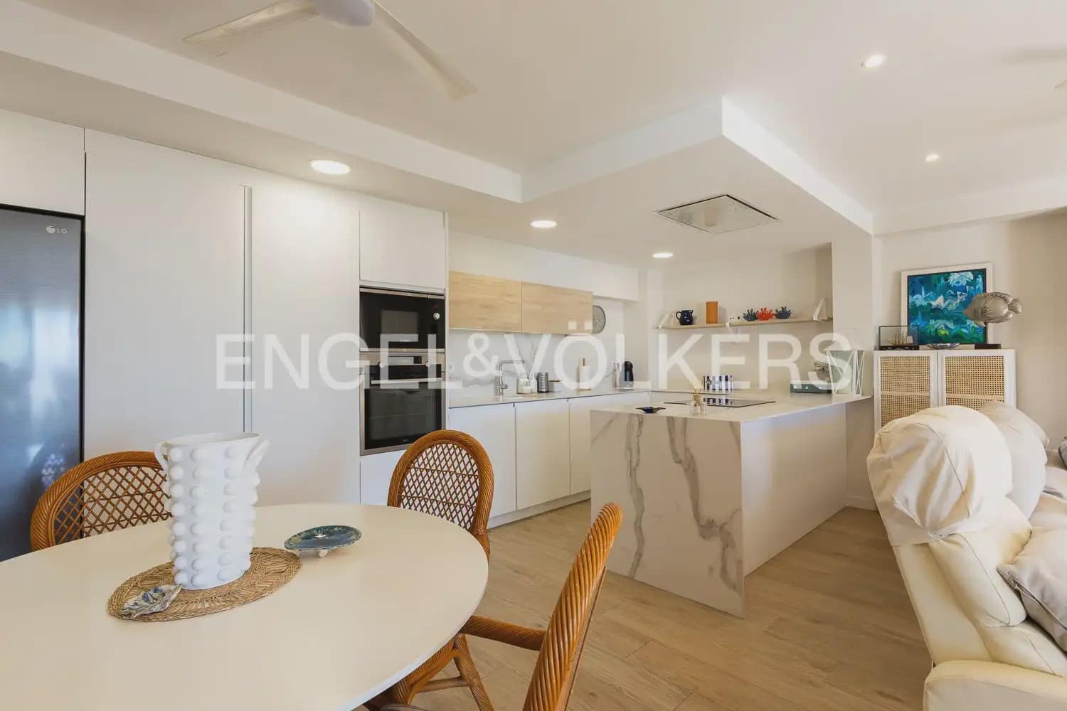 3 soveværelse Strandlejlighed til salg i Cullera med garage - € 470.000 (Ref: 10175282)