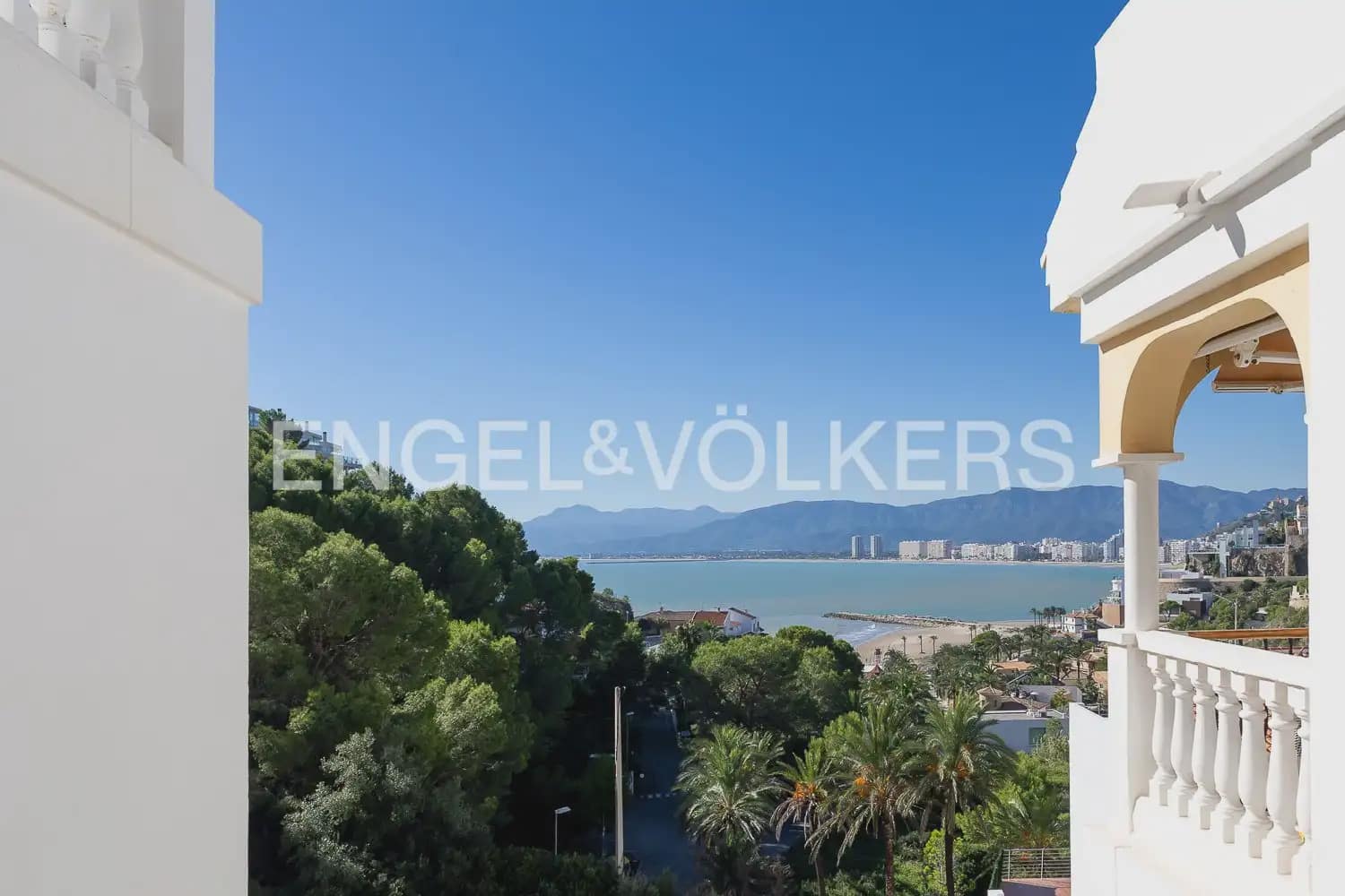 3 soveværelse Strandlejlighed til salg i Cullera med garage - € 470.000 (Ref: 10175282)