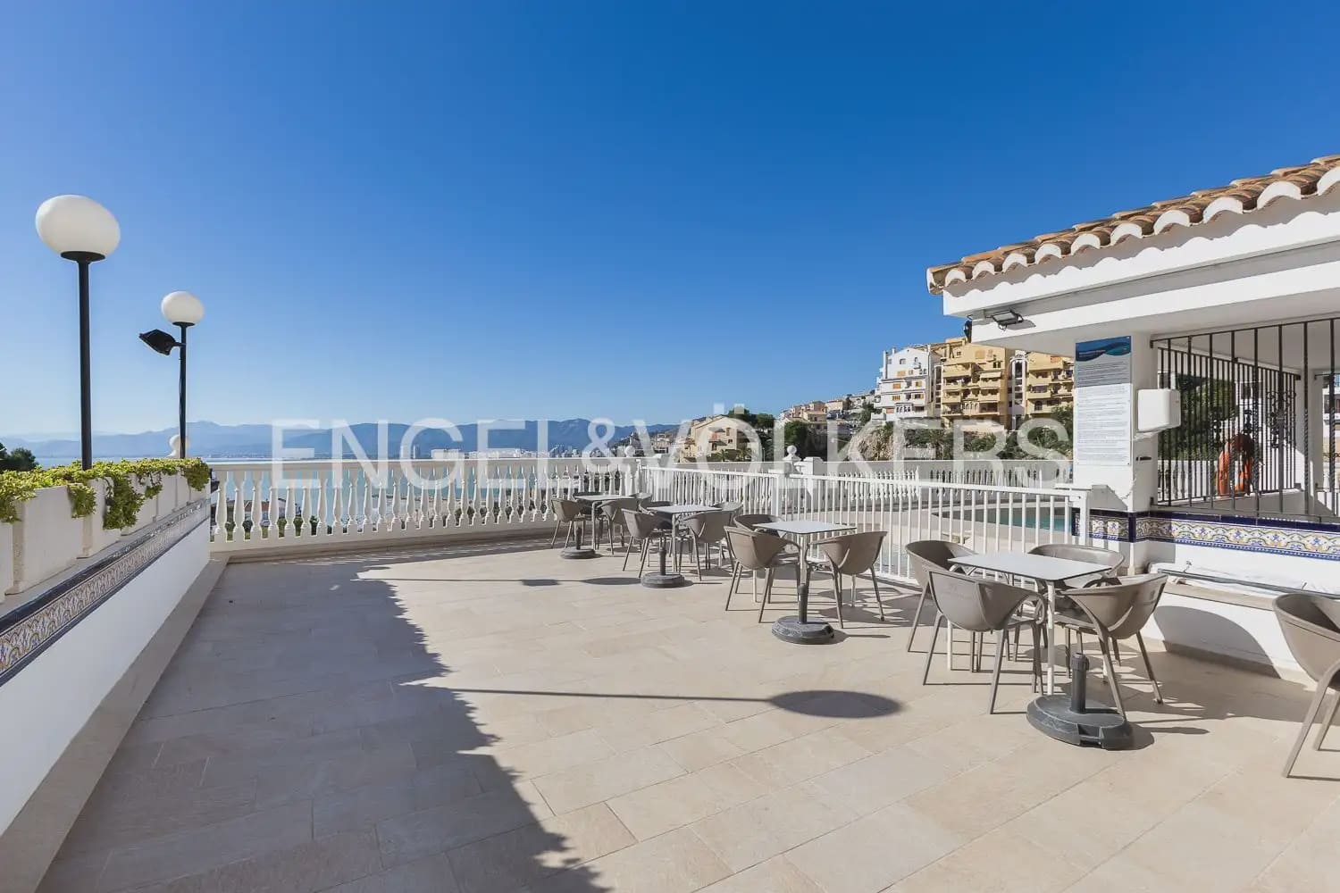 3 soveværelse Strandlejlighed til salg i Cullera med garage - € 470.000 (Ref: 10175282)