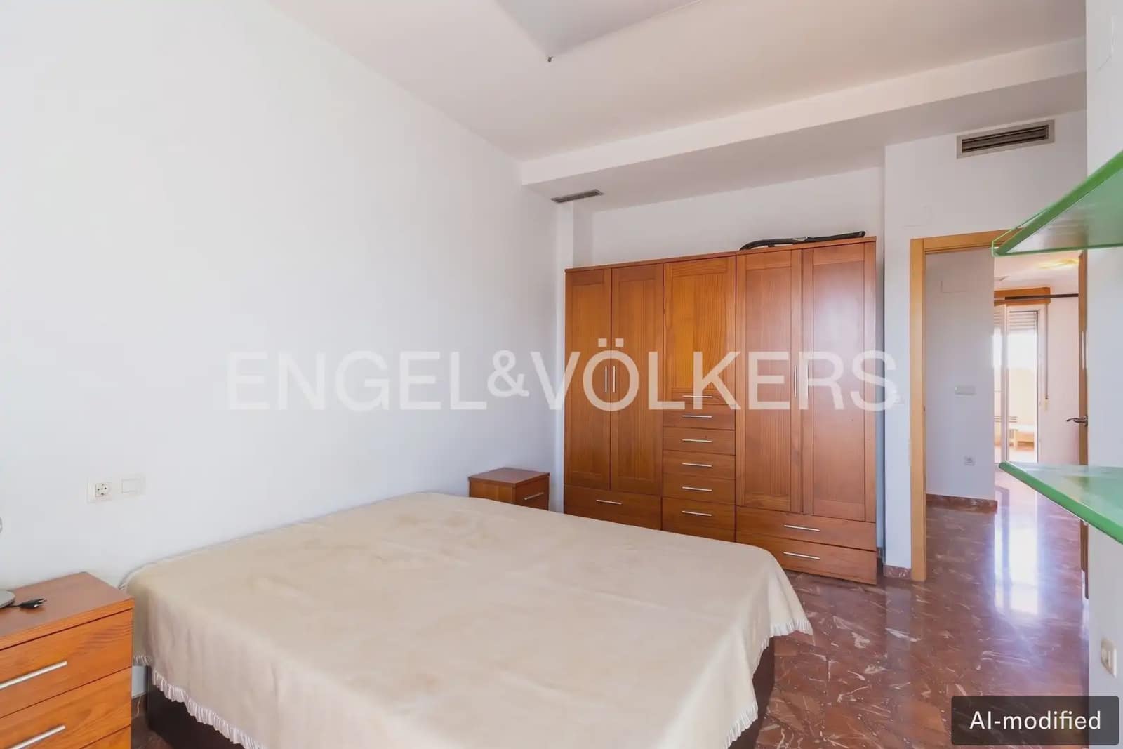 7 sovrum Takvåning till salu i Vila-real med garage - 380 000 € (Ref: 10175555)