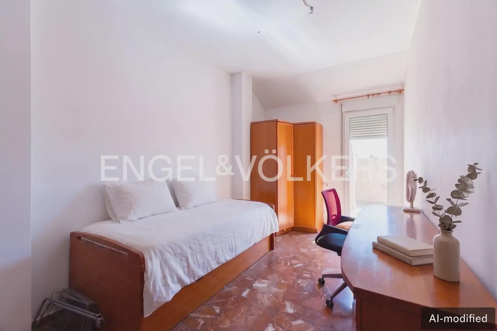 7 sovrum Takvåning till salu i Vila-real med garage - 380 000 € (Ref: 10175555)