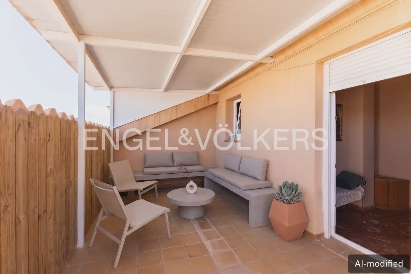 7 sovrum Takvåning till salu i Vila-real med garage - 380 000 € (Ref: 10175555)