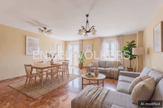 7 chambre Penthouse à vendre à Vila-real avec garage - 380 000 € (Ref: 10175555)
