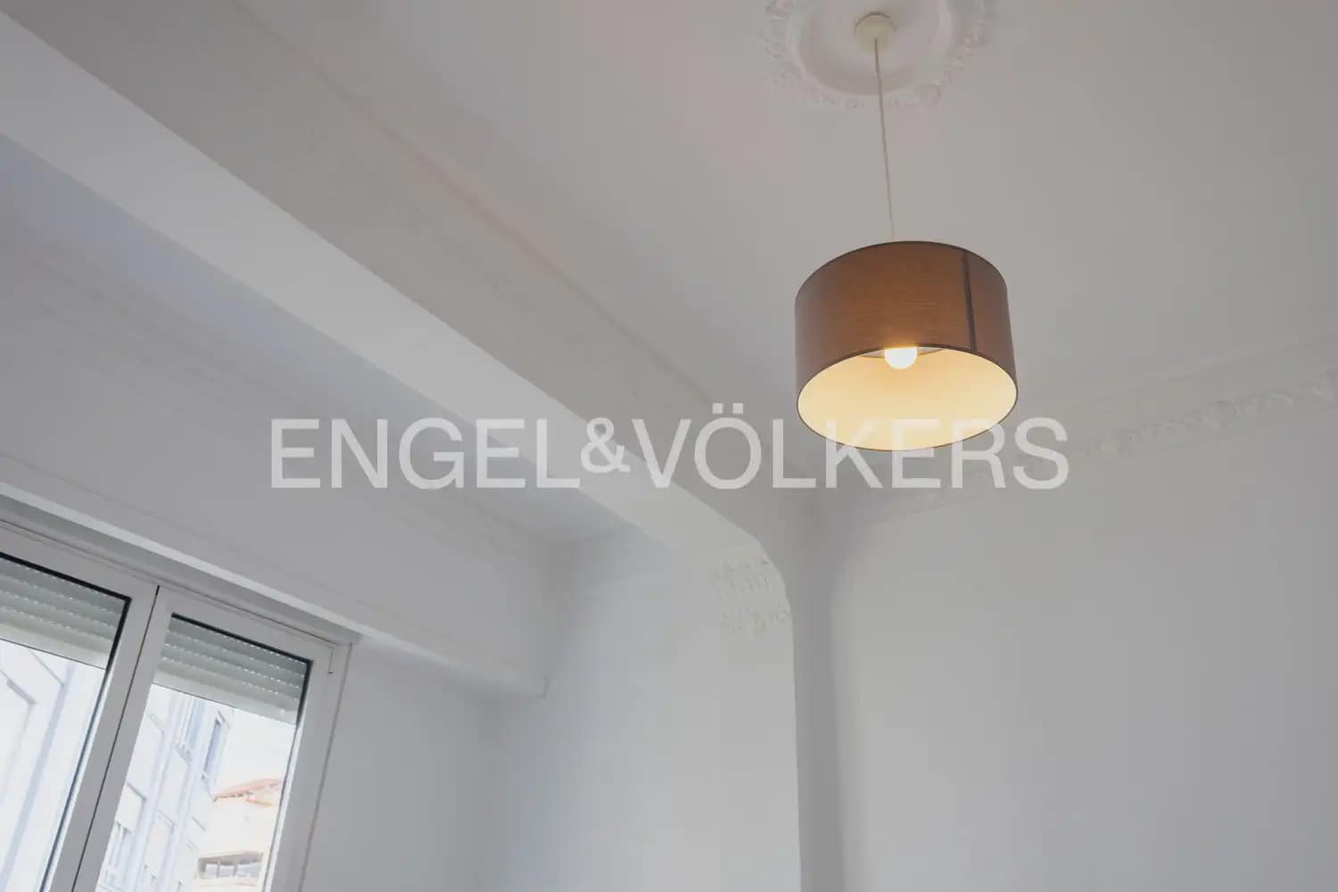 4 soverom Leilighet til leie i Valencia by - € 2 200 (Ref: 10175869)