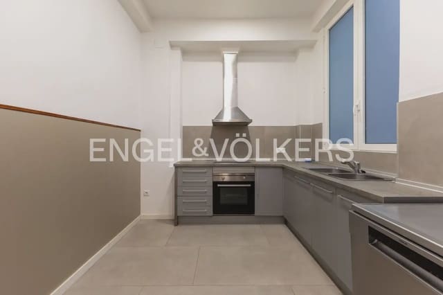 4 soverom Leilighet til leie i La Gran Via, Valencia by - € 2 200 (Ref: 10175869)