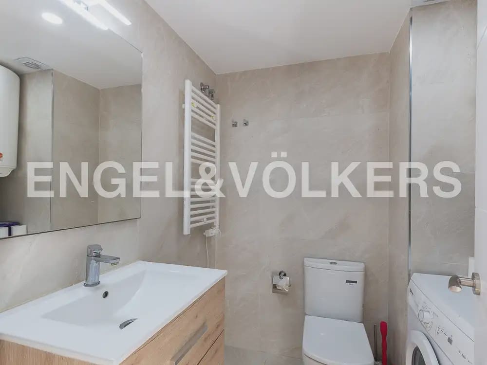 2 bedroom Flat for rent in Valencia city - € 1,500 (Ref: 10179295)