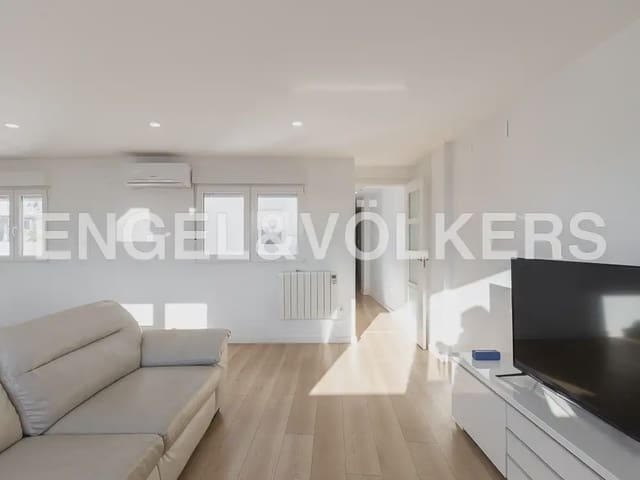 2 makuuhuone Asunto vuokrattavana paikassa La Creu del Grau, Valencia kaupunki - 1 500 € (Ref: 10179295)