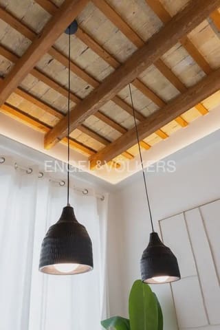 2 quarto Apartamento para arrendar em Russafa, Valência cidade - 2 500 € (Ref: 10179296)
