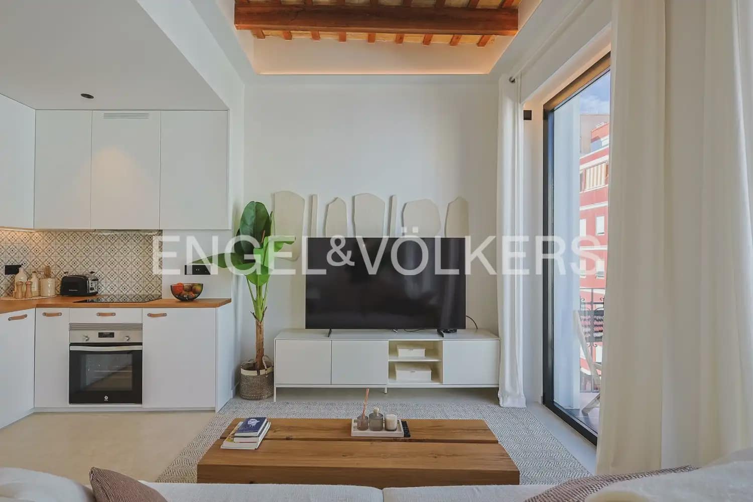 2 Zimmer Wohnung zu vermieten in Valencia Stadt - 2.500 € (Ref: 10179296)