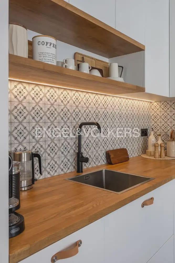 2 Zimmer Wohnung zu vermieten in Valencia Stadt - 2.500 € (Ref: 10179296)