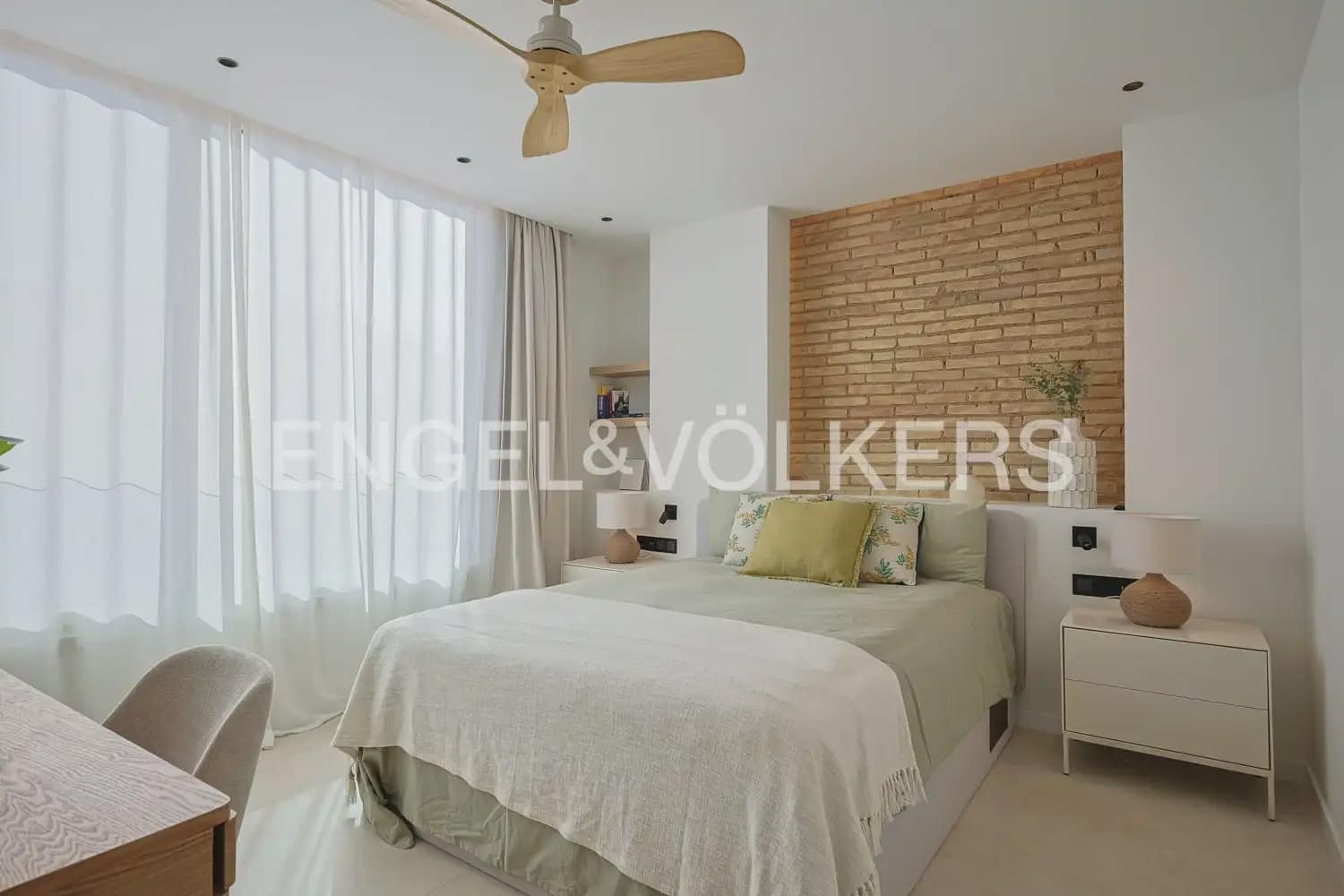 2 Zimmer Wohnung zu vermieten in Valencia Stadt - 2.500 € (Ref: 10179296)
