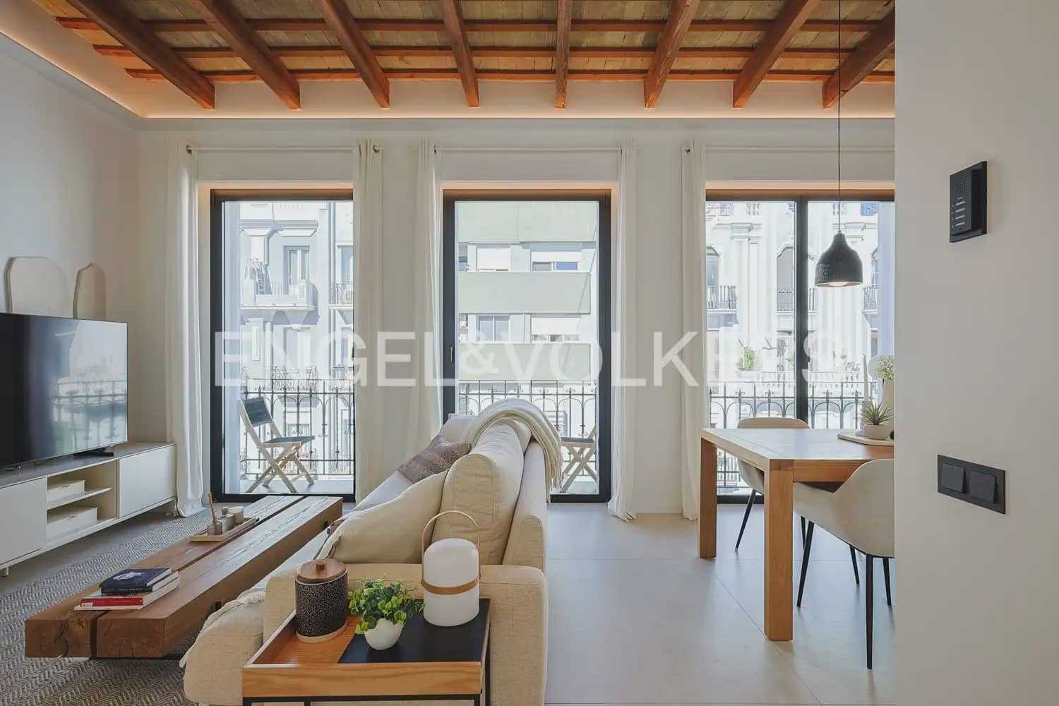 2 Zimmer Wohnung zu vermieten in Valencia Stadt - 2.500 € (Ref: 10179296)