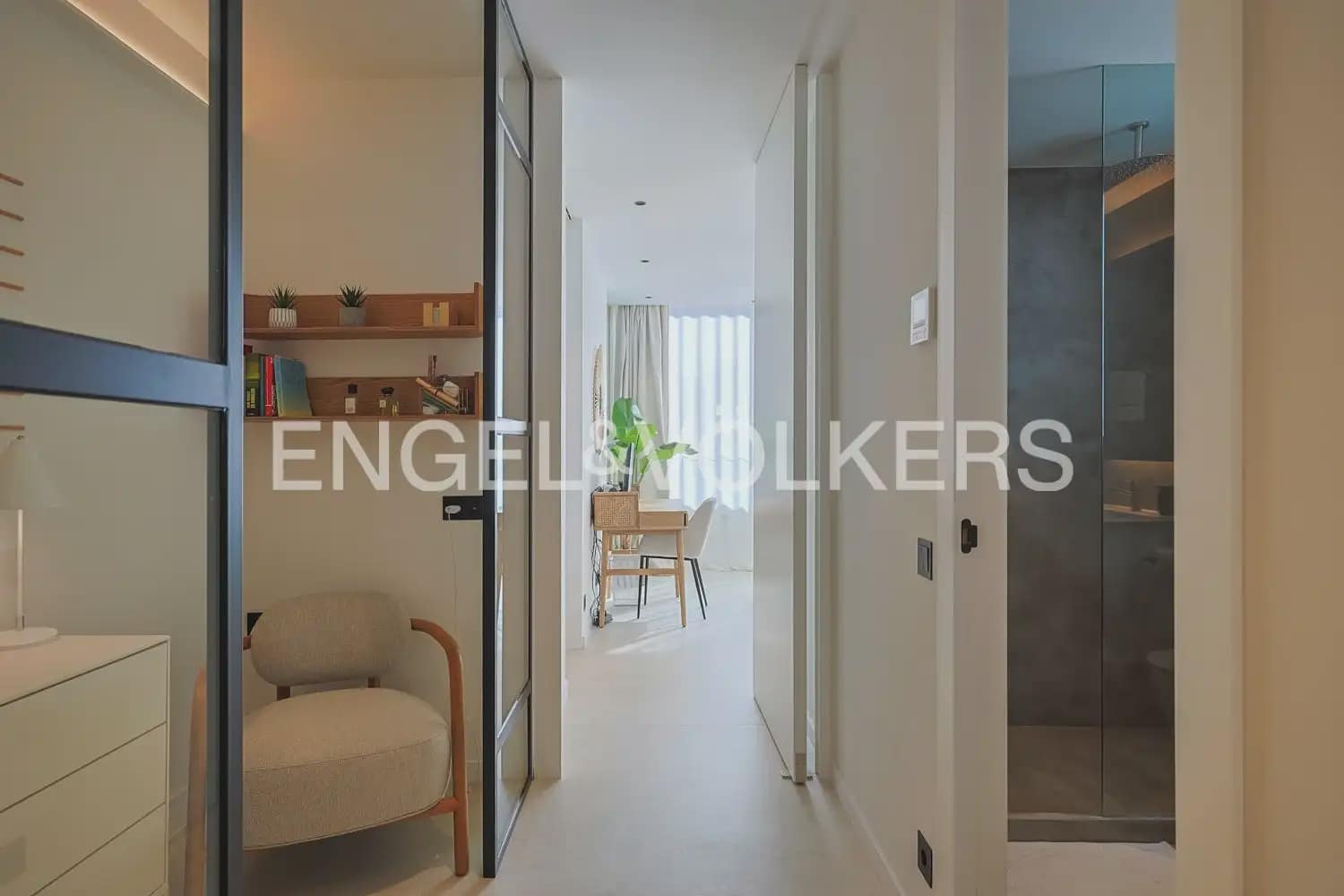 2 Zimmer Wohnung zu vermieten in Valencia Stadt - 2.500 € (Ref: 10179296)