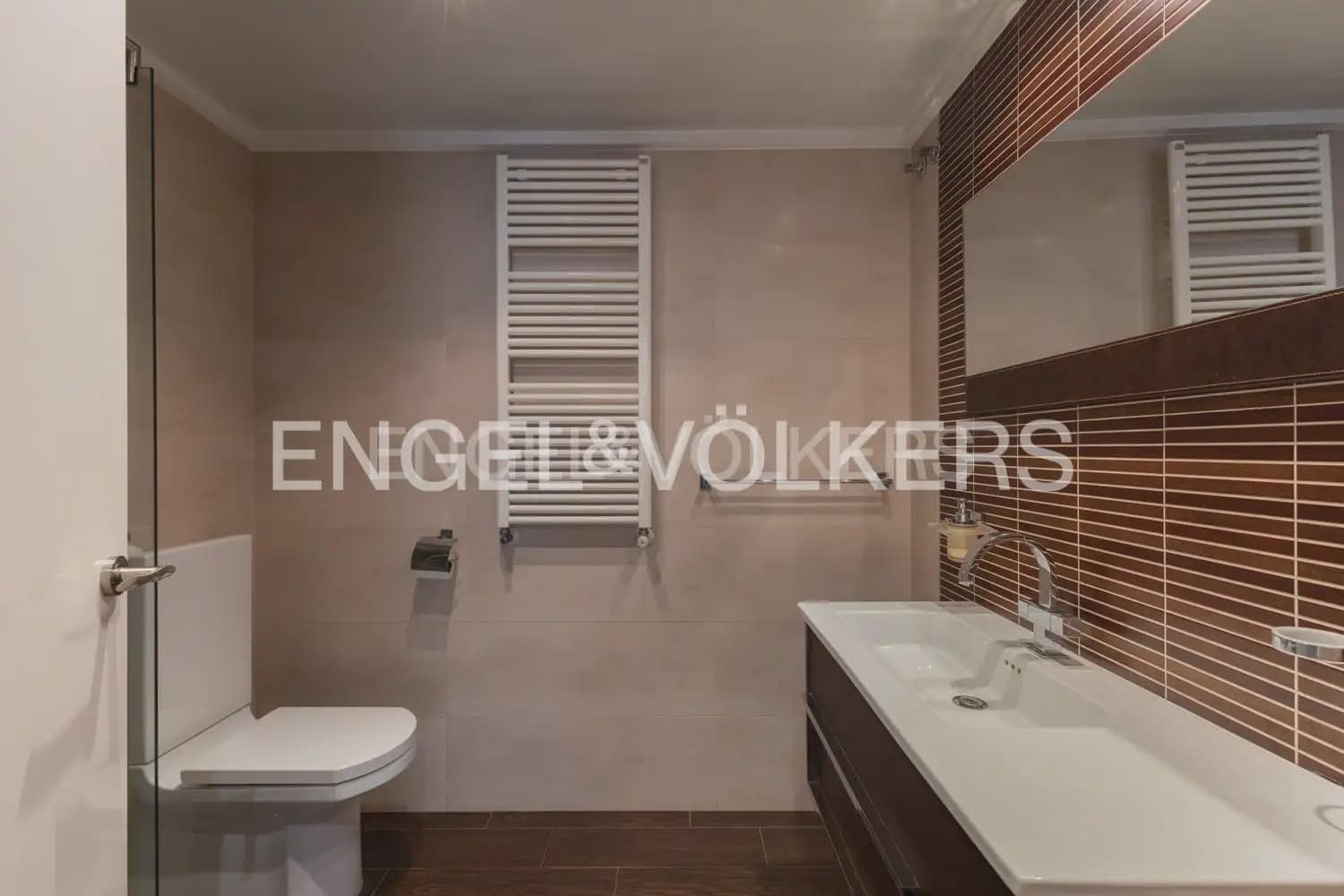 Casa de 7 habitaciones en Castelló de la Plana en venta con garaje - 1.770.000 € (Ref: 10179466)