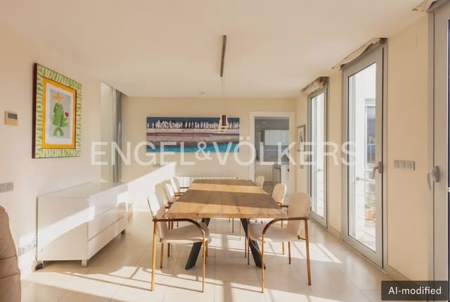 Casa de 7 habitaciones en Centro, Castelló de la Plana en venta con garaje - 1.770.000 € (Ref: 10179466)
