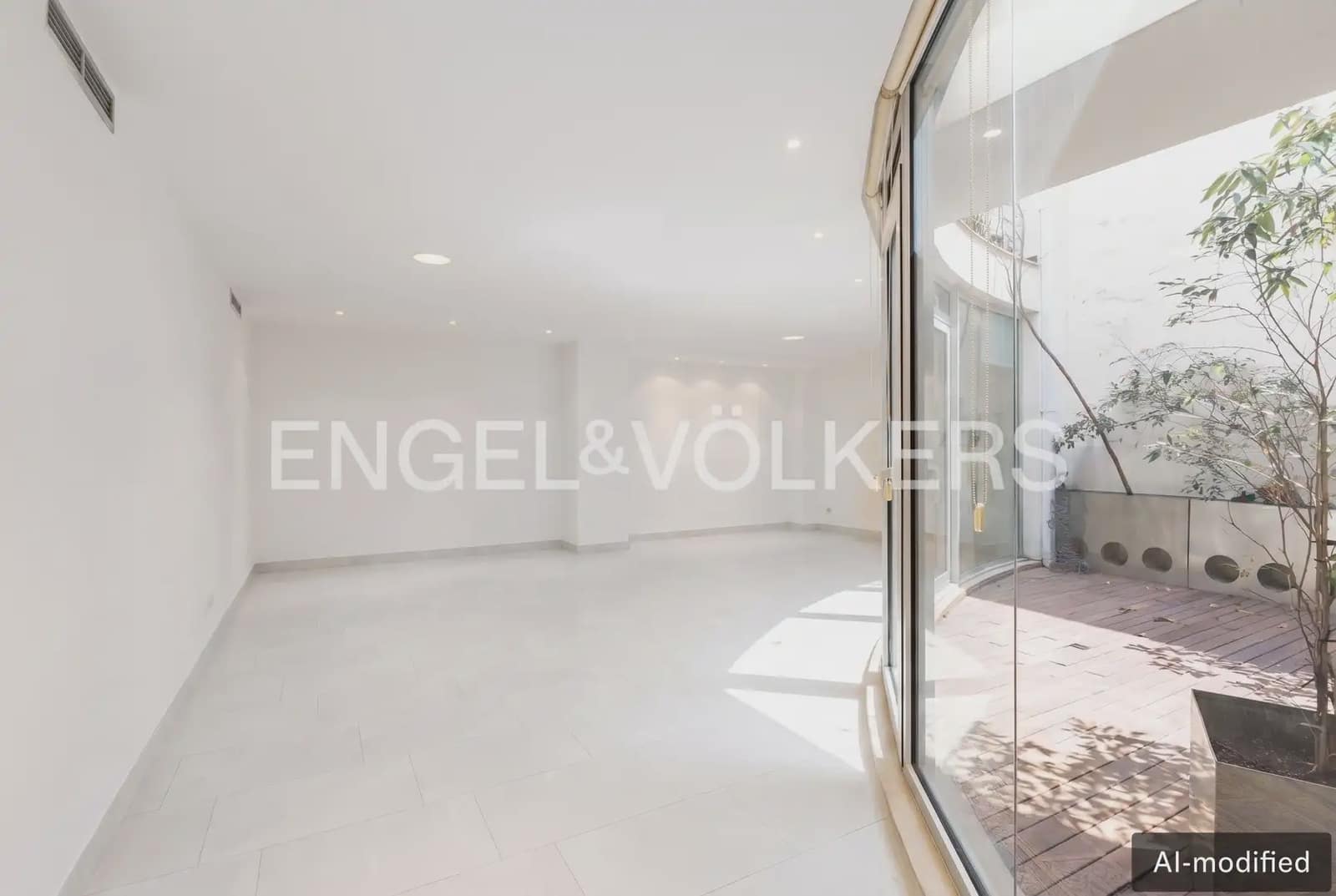 Casa de 7 habitaciones en Castelló de la Plana en venta con garaje - 1.770.000 € (Ref: 10179466)
