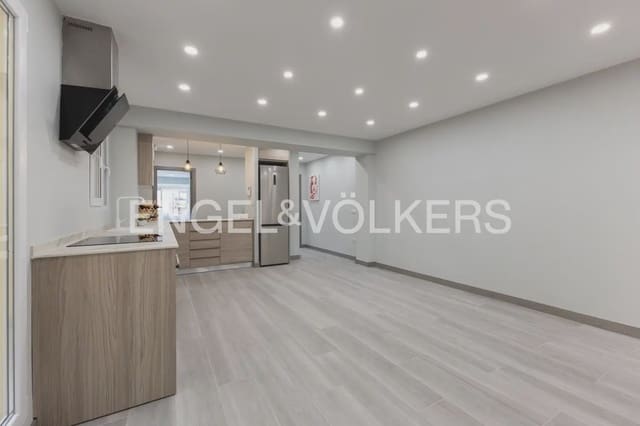 3 Zimmer Wohnung zu verkaufen in Benicalap, València Stadt - 379.000 € (Ref: 10180846)
