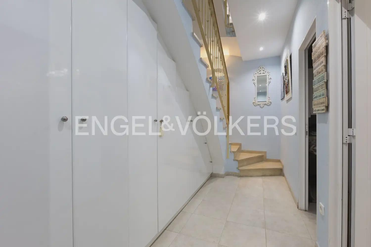 7 soverom Rekkehus til salgs i Alboraya / Alboraia med garasje - € 1 200 000 (Ref: 10180849)